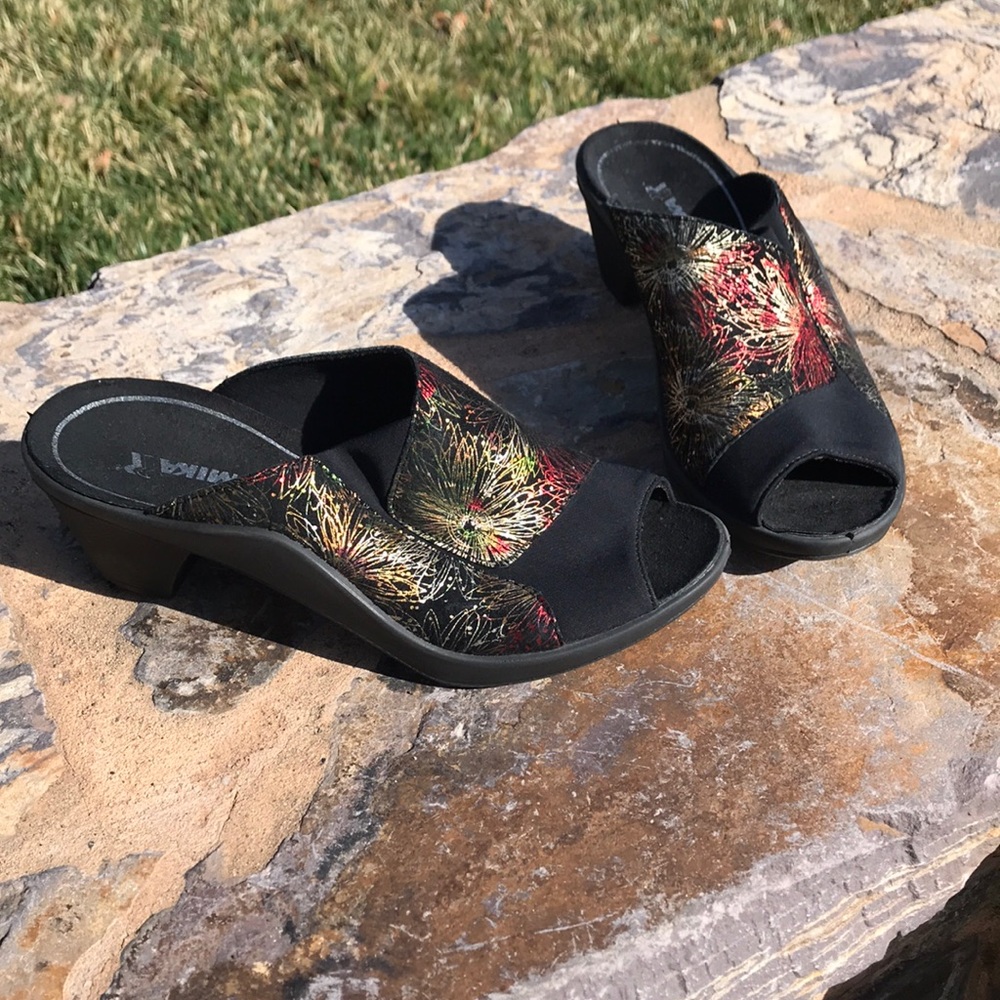 Romika mules